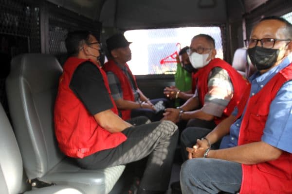 kejati_sumut_terima_pelimpahan_berkas_tersangka_penerimaan_p3k_batu_bara