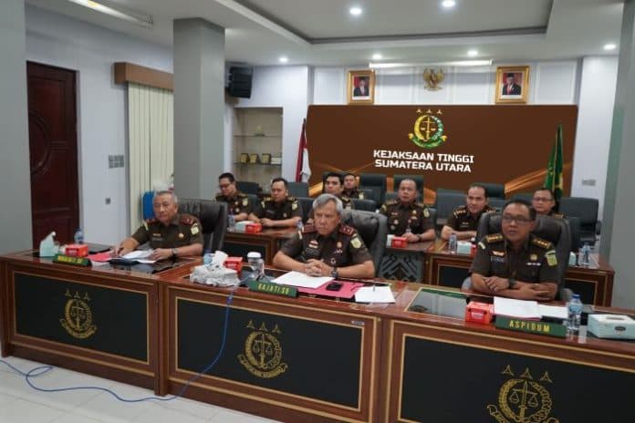 kejatisu_hentikan_penuntutan_perkara_penganiayaan_dan_pencurian_lewat_rj