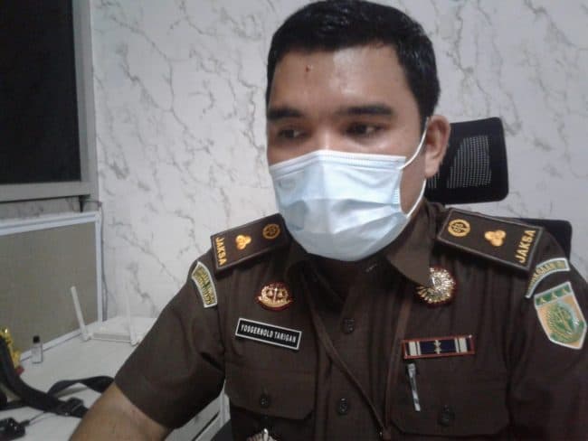 kejatisu_limpahkan_berkas_mantan_bupati_labura_h_buyung_ke_pengadilan_negeri_medan