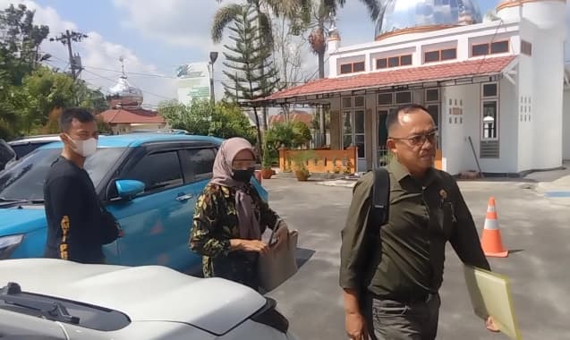kejatisu_periksa_pelapor_jaksa_di_batu_bara_yang_viral_karena_diduga_memeras