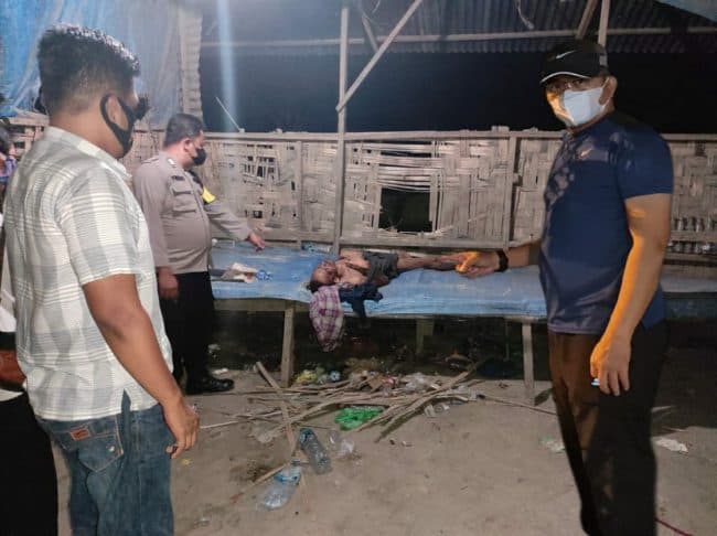 keluarga_siapa_ini_mayat_pria_ditemukan_di_gubuk_tambal_ban_simpang_gambus_batu_bara