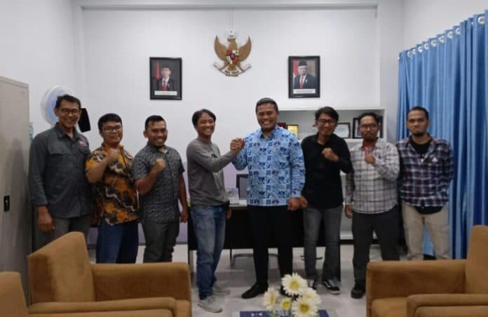 kembangkan_potensi_foto_jurnalistik_mahasiswa_pfi_medan_dan_uma_jajaki_kerjasama