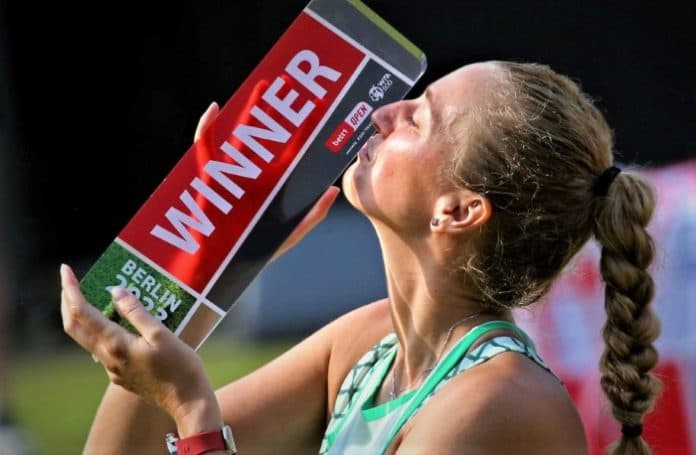 kemenangan_kvitova_di_turnamen_pemanasan_wimbledon_di_berlin