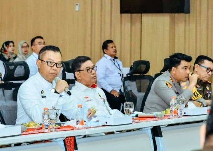 kemenkopolhukam_dan_pemkab_batu_bara_rakor_antisipasi_kerawanan_pemilu