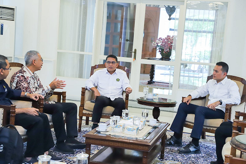 kementerian_esdm_kenalkan_program_konversi_motor_listrik_di_sumut
