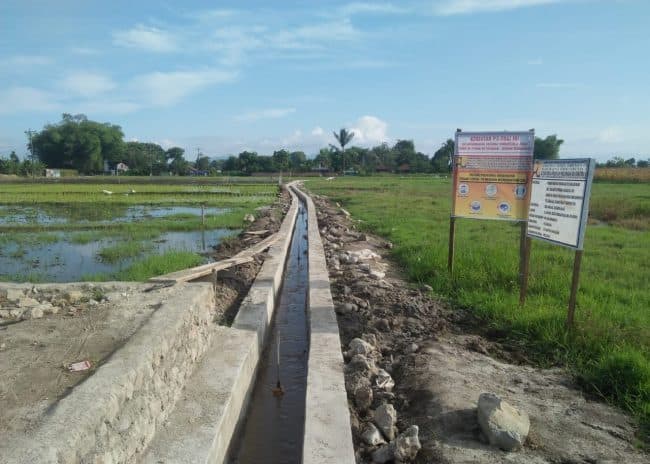 kementerian_pupr_kucurkan_apbn_peningkatan_jaringan_irigasi_desa_lumba_gaol_toba
