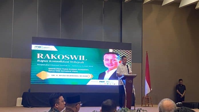 kenalkan_ekonomi_syariah_ijeck_tegaskan_sasaran_bukan_hanya_umat_islam