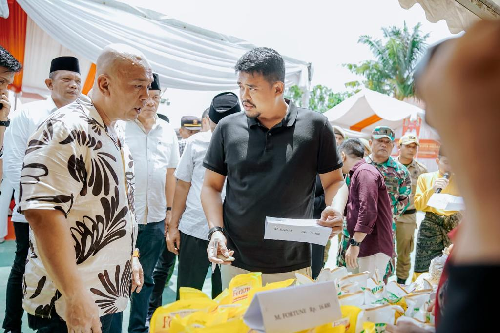 kendalikan_inflasi_dan_stabilitas_harga_pemko_medan_buka_151_titik_pasar_murah