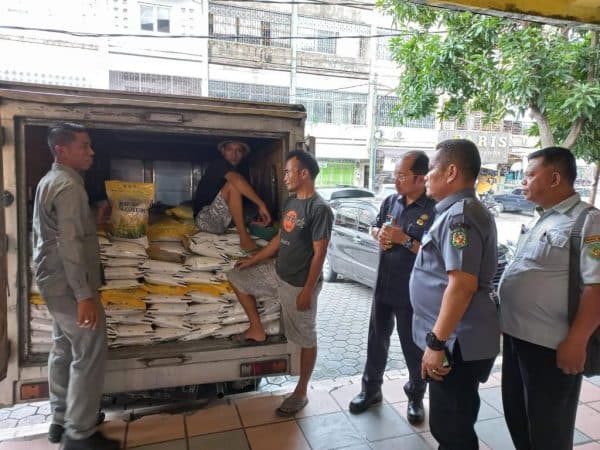 kendalikan_inflasi_pud_pasar_pastikan_ketersediaan_pasokan_beras_di_medan