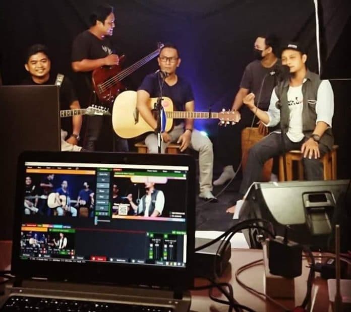 kenduri_kopi_musik_balada_sebagai_penyambung_rasa