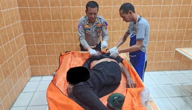 kepala_supir_truk_remuk_dilindas_bus_damri_di_tanjung_morawa
