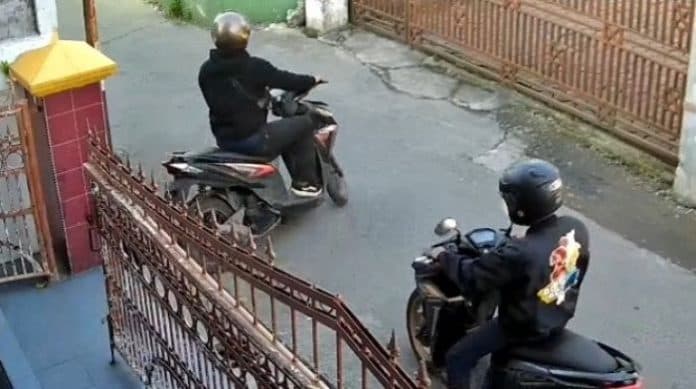 kepling_bantah_pencurian_motor_terjadi_di_jalan_menteng_vii_medan_denai