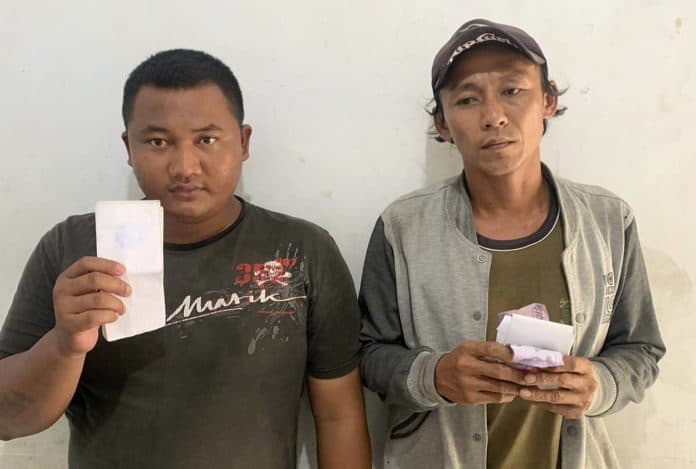 kesal_sering_pungli_para_supir_truk_dua_pria_warga_sunggal_diviralkan_warga