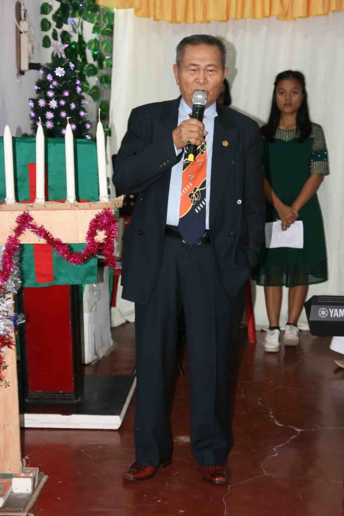 kesederhanaan_warnai_perayaan_natal_oppartawatal_pakpahan