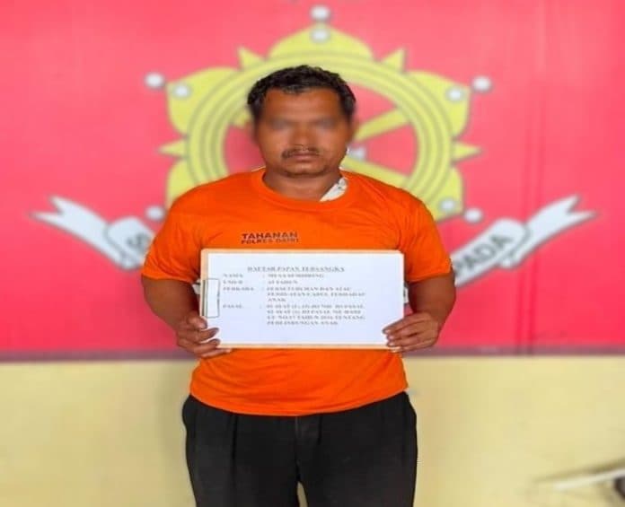 ketahuan_setubuhi_putri_kandungnya_tersangka_nyaris_diamuk_warga