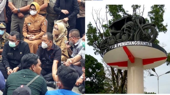 ketika_ikon_becak_siantar_dipertanyakan_di_tengah_unjuk_rasa