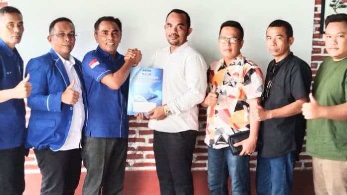 ketua_bapera_batu_bara_daftar_bacalon_bupati_lewat_partai_demokrat