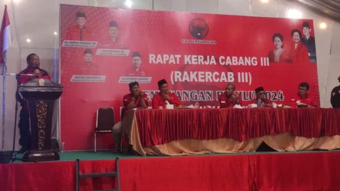 ketua_pdip_sumut_ingatkan_kader_fokus_bekerja_bukan_latah_bicara_capres