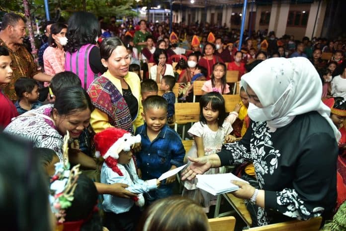 ketua_tp_pkk_sumut_berpesan_rayakan_natal_dengan_suka_cita