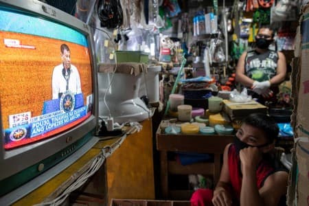 kewalahan_hadapi_lonjakan_virus_corona_filipina_kembali_lockdown