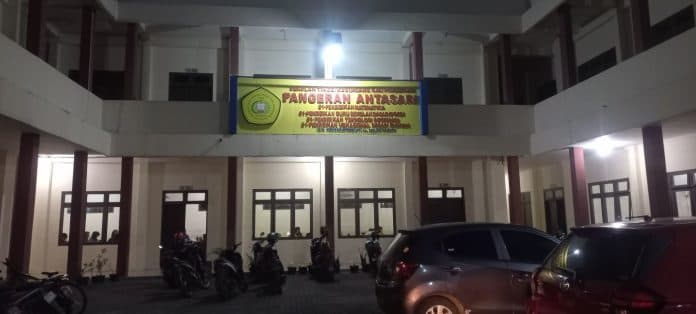 kiat_pts_tarik_mahasiswa_baru_semua_bisa_kuliah