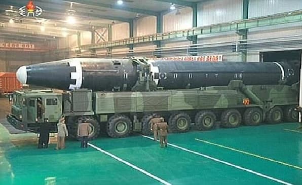 kim_jong_un_makin_gila_nyatakan_nuklir_dibalas_nuklir