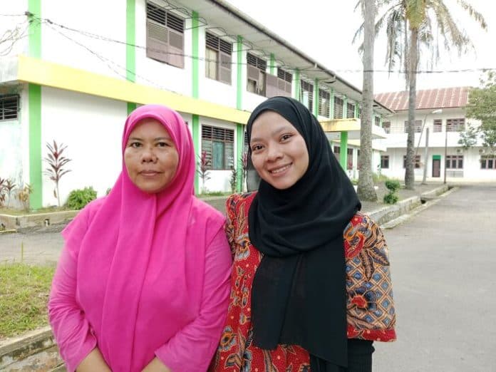kisah_ibu_hebat_yang_mendukung_perkembangan_anak_tuna_rungu
