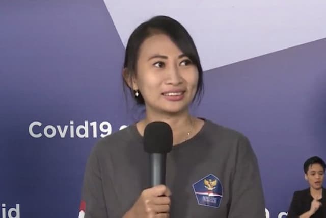 kisah_ika_dewi_si_supir_ambulans_relawan_gugus_tugas_covid_19