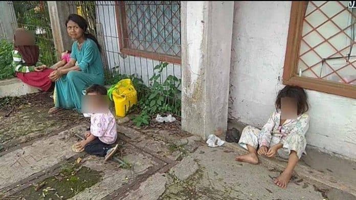 kisah_miris_demi_sembako_seorang_ibu_membawa_4_anak_menempuh_perjalanan_2_jam_jalan_kaki