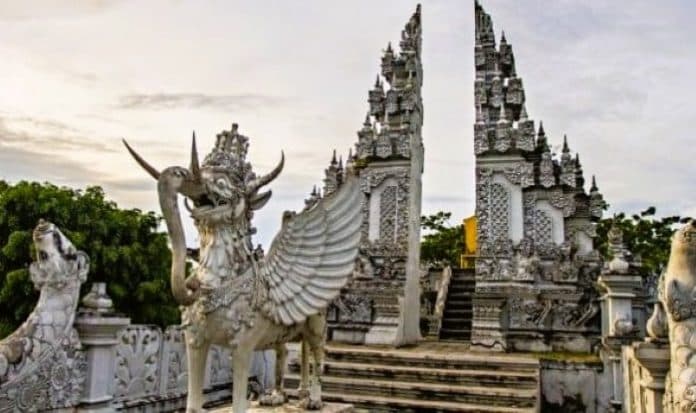 kisah_singkat_mengenai_kekuasaan_raja_kudungga_pada_kerajaan_kutai