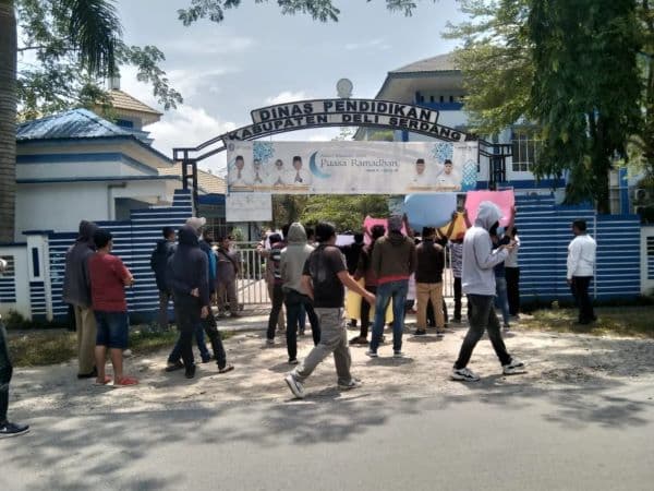 kisruh_uang_kutipan_gtk_dituding_mencampuri_pengawas_smp_disdik_deli_serdang