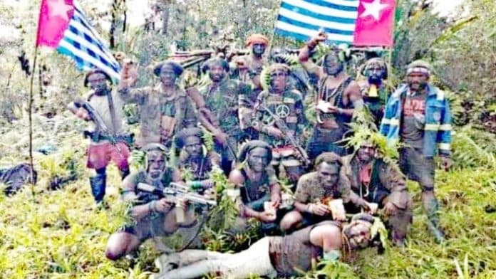 kkb_serang_pos_brimob_di_sugana_dua_orang_anak_tertembak