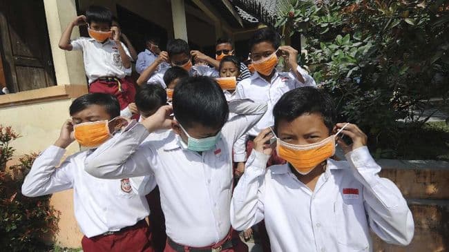 klaster_penularan_baru_di_area_sekolah_hasil_penelusuran_laporcovid_19