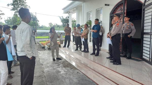 kmpd_siantar_simalungun_kembali_unjuk_rasa_tuntut_transparansi_pelantikan_ppk