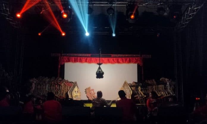 kolaborasi_jadi_kunci_lestarikam_seni_pementasan_wayang