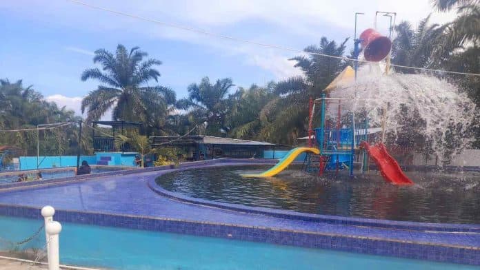kolam_renang_firdaus_hutabayu_raja_alternatif_wahana_wisata_air_di_simalungun