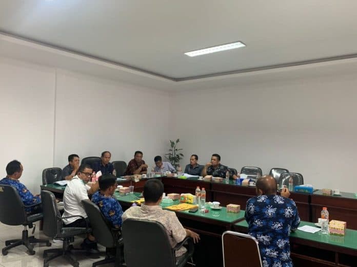 komisi_ii_dprd_simalungun_berikan_catatan_atas_program_bbi_dinas_hanpangnaker