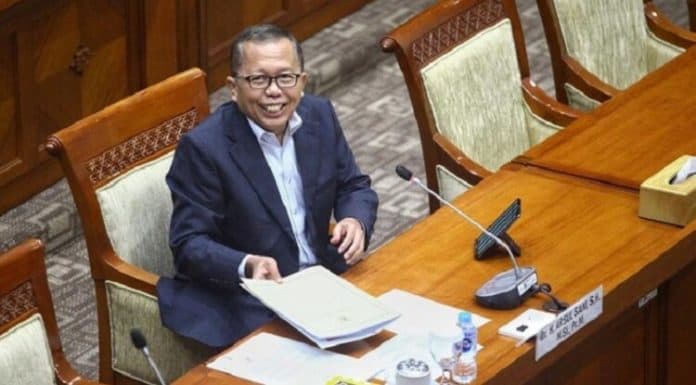 komisi_iii_dpr_restui_arsul_sani_sebagai_calon_hakim_mk
