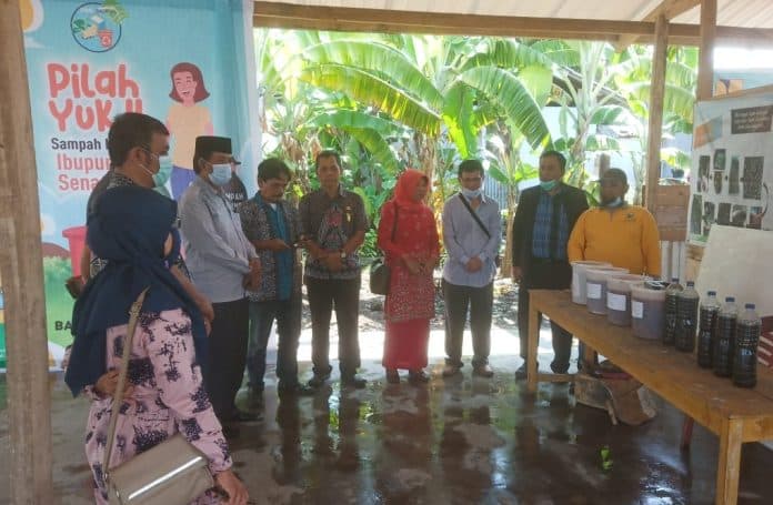 komisi_iii_dprd_samosir_belajar_pengelolaan_sampah_ke_kota_pariaman