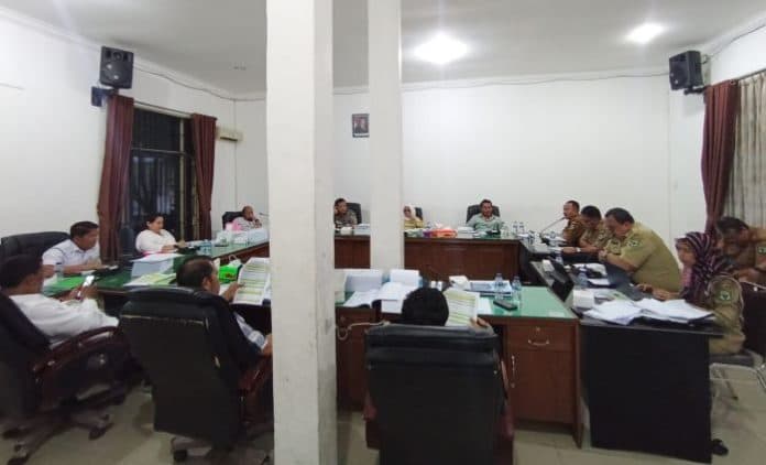 komisi_iii_dprd_setuju_anggaran_laboratorium_dlh_pematangsiantar_dinaikkan