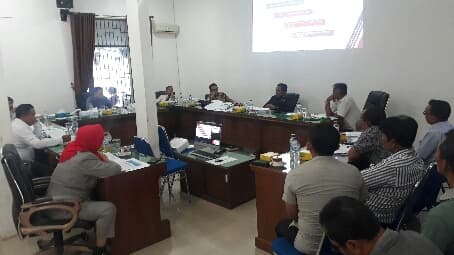 komisi_iii_perdebatkan_pengadaan_cctv_dan_wifi_astronout_saya_juga_anggota_dewan_yang_sah_di_sini