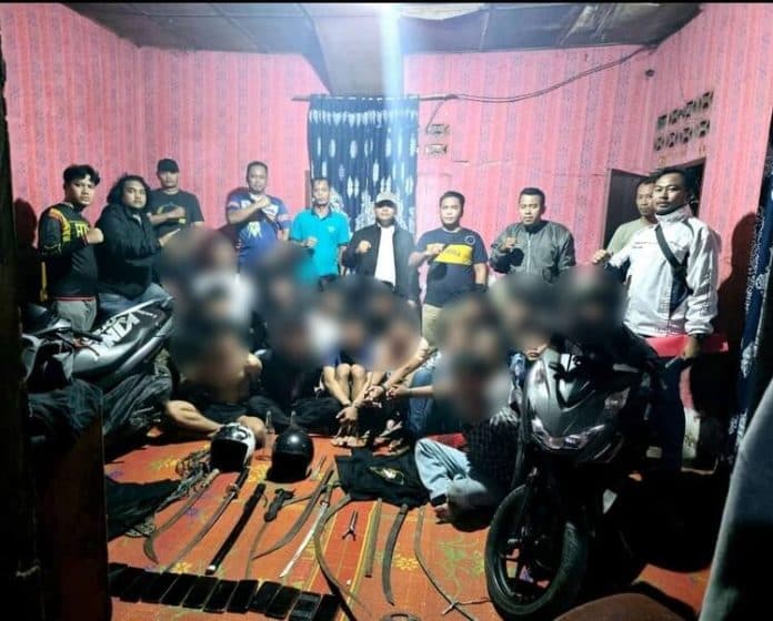 komplotan_geng_motor_tikam_pengamen_saat_tahun_baru_di_kisaran_berhasil_ditangkap