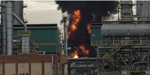 korban_luka_ledakan_kilang_pertamina_dumai_bertambah_jadi_9_orang