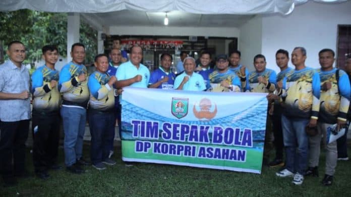 korpri_asahan_ikuti_turnamen_sepak_bola_piala_bobby_nasution_di_samosir