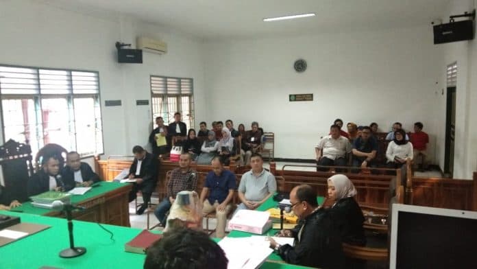 korupsi_tss_dan_trb_plt_kadis_perkim_madina_dituntut_2_tahun_penjara
