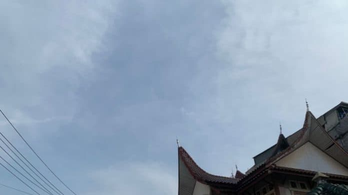 kota_medan_berpotensi_hujan_sedang_ini_penyebabnya