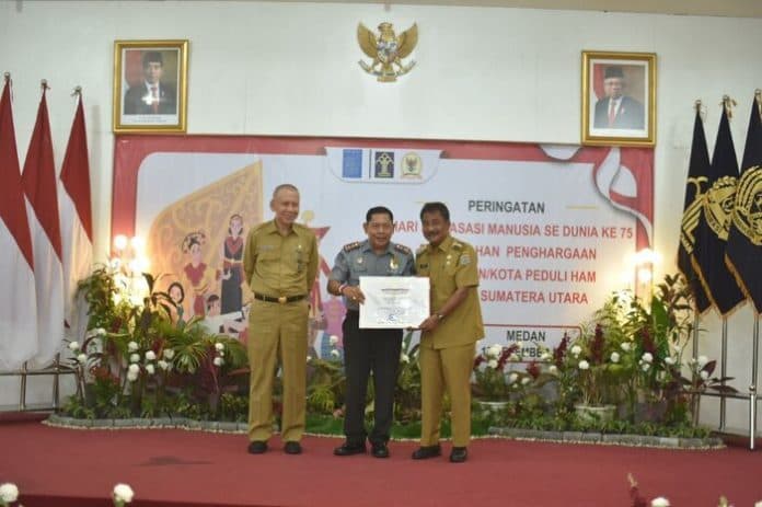 kota_peduli_ham_tahun_2022_pemko_binjai_raih_penghargaan