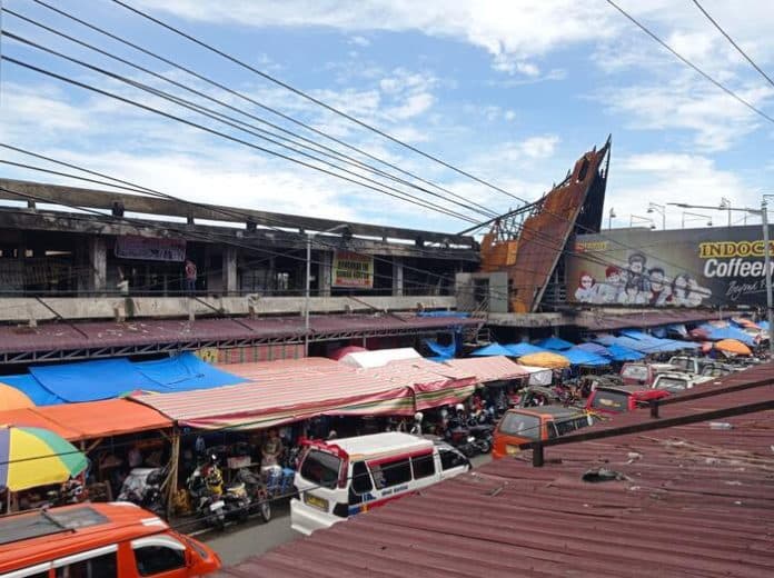 kp2h_bakal_demo_desak_polisi_ungkap_penyebab_kebakaran_pasar_horas