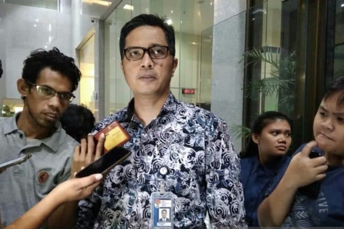 kpk_ingatkan_para_menteri_tidak_terima_suap_dan_gratifikasi