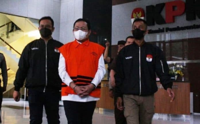 kpk_pastikan_telusuri_istilah_jalur_atas_bawah_di_dugaan_suap_ma